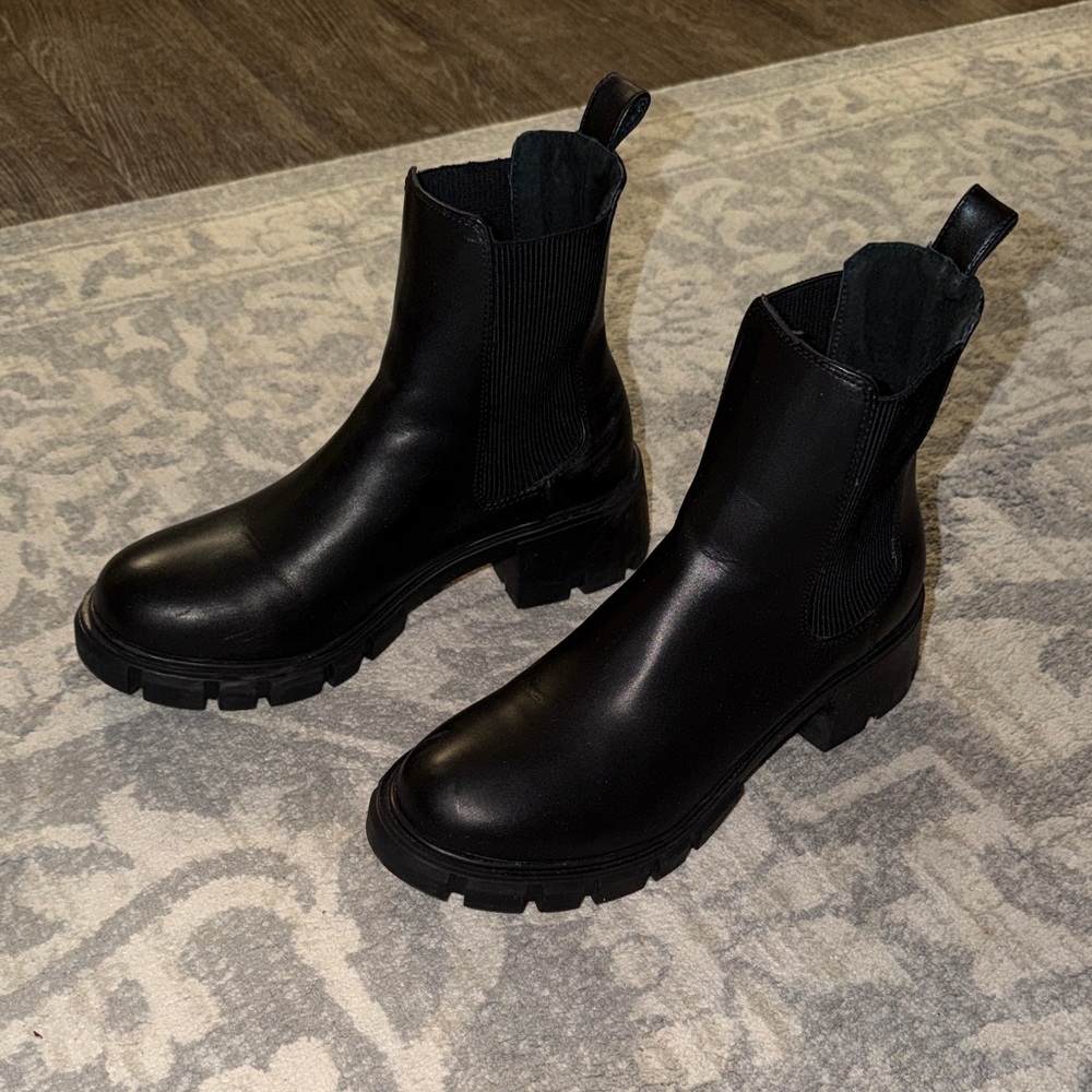 Steve Madden Black Ankle Boots Size 11